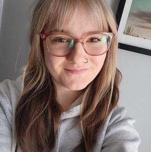 Meet your Posher, Alexe